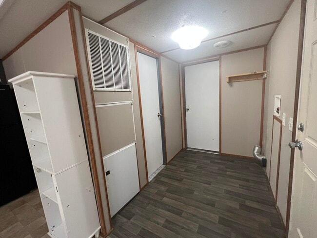 Building Photo - 295 Sawgrass Ct