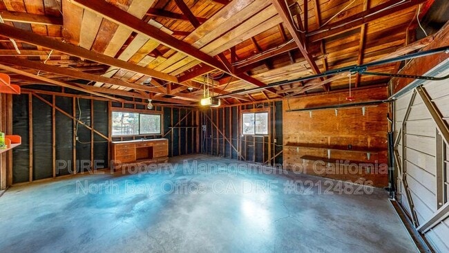 Building Photo - 4939 Dry Creek Rd