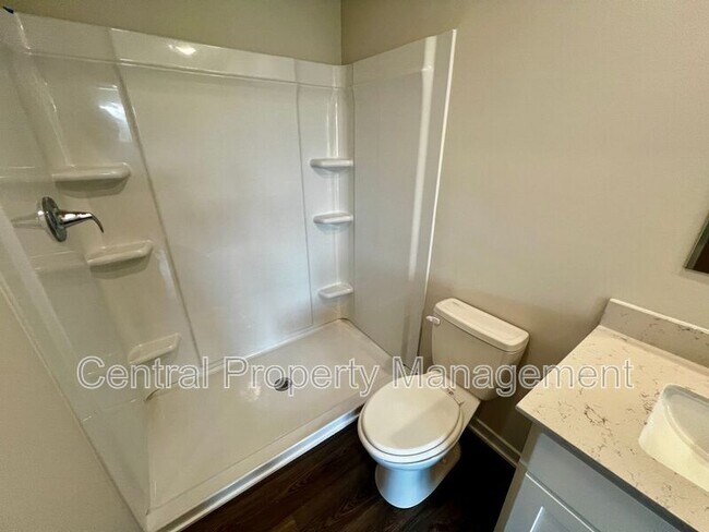 Building Photo - 6014 Tavener Dr