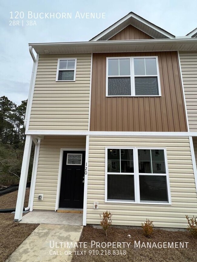 Building Photo - 2BR/3BA Townhome Available for Rent in Hol...