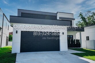 Building Photo - 7519 N Coolidge Ave