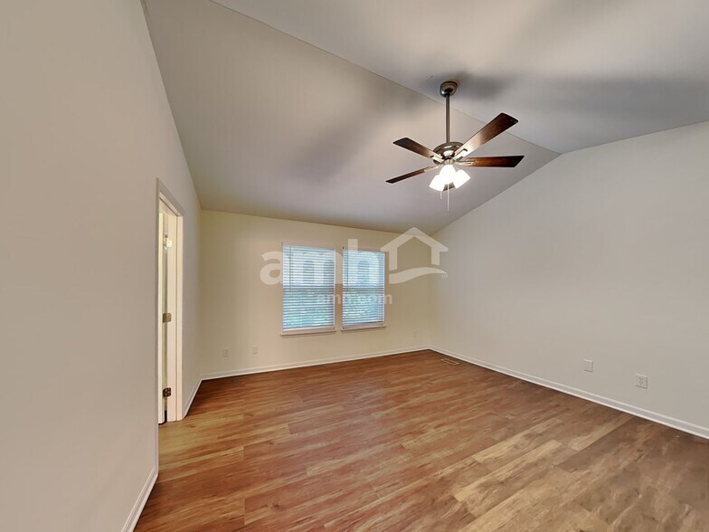 Building Photo - 4250 Hidden Creek Ct