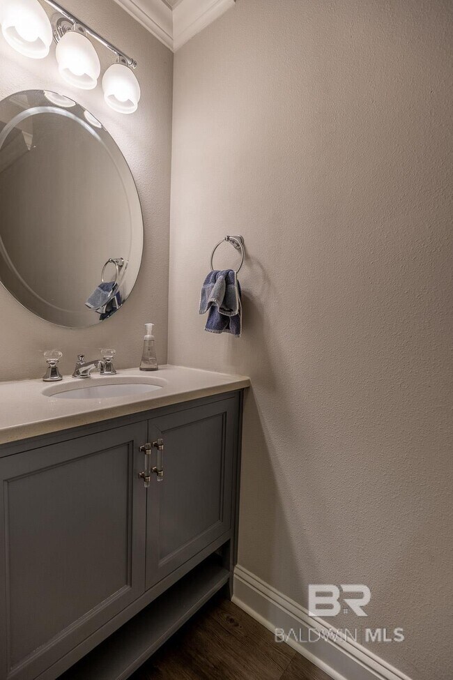 Building Photo - 6867 Spaniel Dr