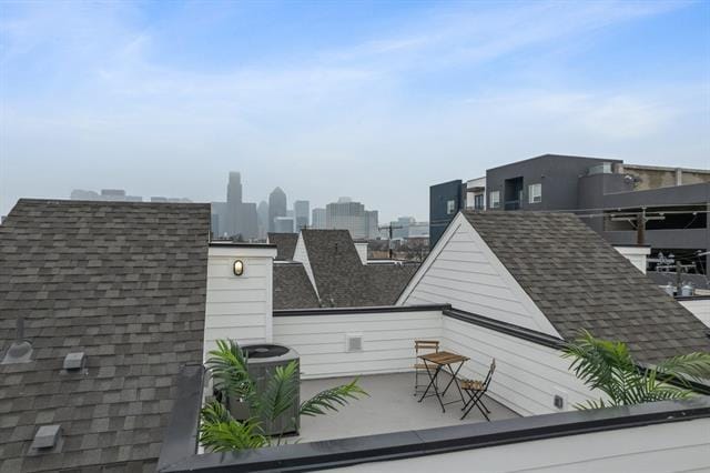 Building Photo - 1525 Pecos St