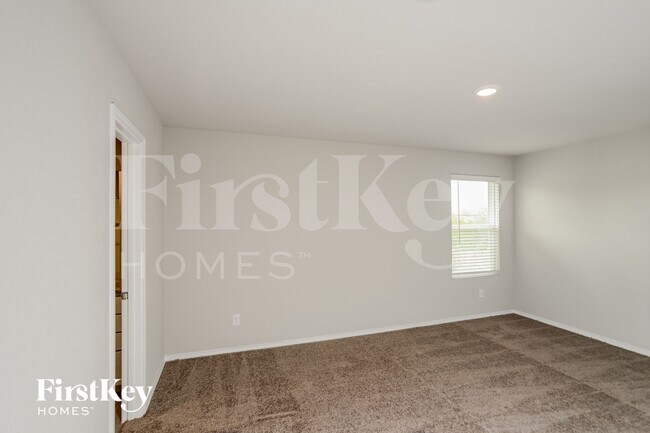 Building Photo - 6441 Cotton Ridge