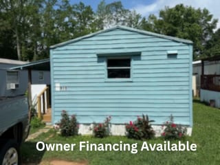 Primary Photo - 2 Bed 1 Bath Mobile Home