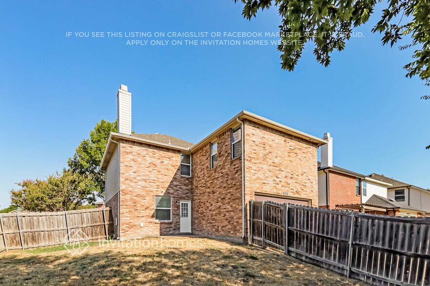 Building Photo - 3450 Post Oak Dr
