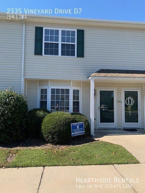 Primary Photo - 2335 Vineyard Dr