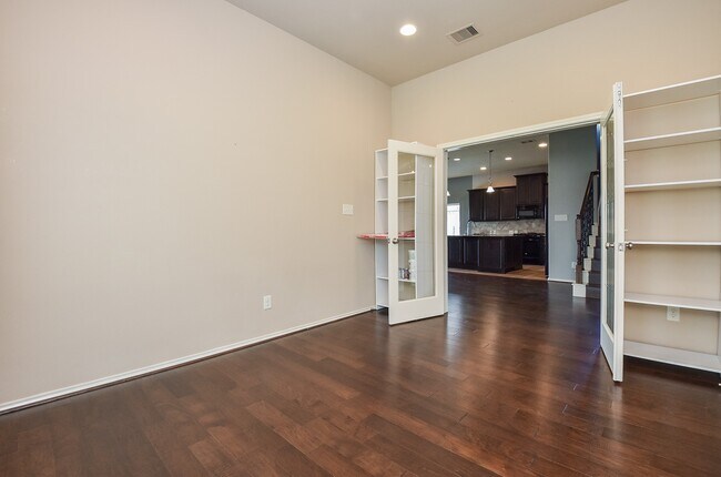 Building Photo - 11511 Ryan Manor Dr