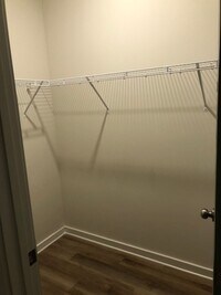 Building Photo - Beautiful Townhome in Athens!