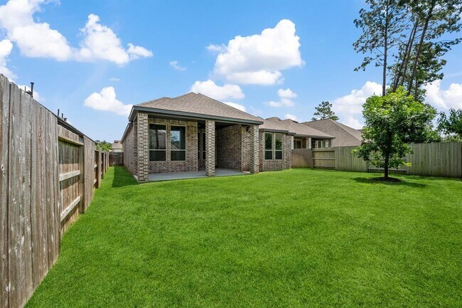 Building Photo - 17110 Mystic Rivers Ln