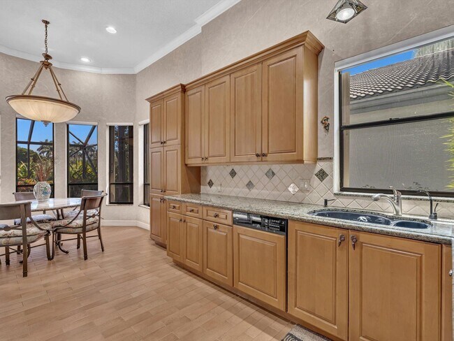 Building Photo - 10122 Spyglass Way