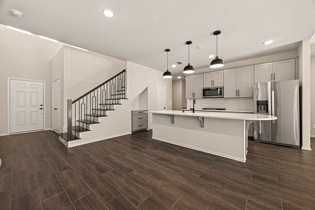 Building Photo - 3405 Knighton Hill Dr