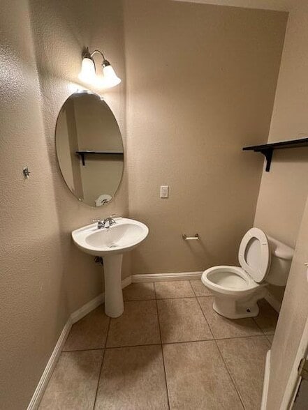 Building Photo - 82787 Matthau Dr