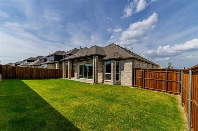 Building Photo - 6104 Lake Brook Dr