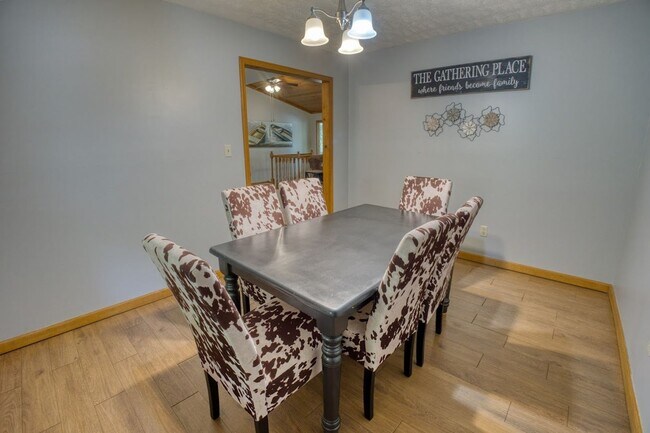 Building Photo - Monthly Waterfront Cabin with Slip