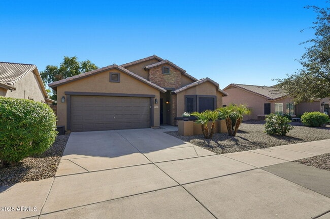 Building Photo - 21663 E Via Del Rancho Rd