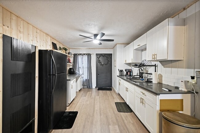 Building Photo - 3705 Bremond St