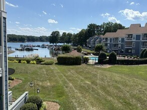 Building Photo - Waterfront Condo Fully Renovated for Lease on Lake Norman at Davidson Landing