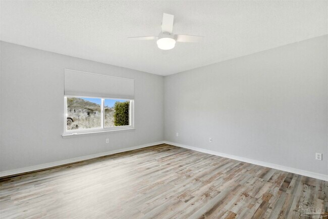 Building Photo - 9075 Caribbean Dr