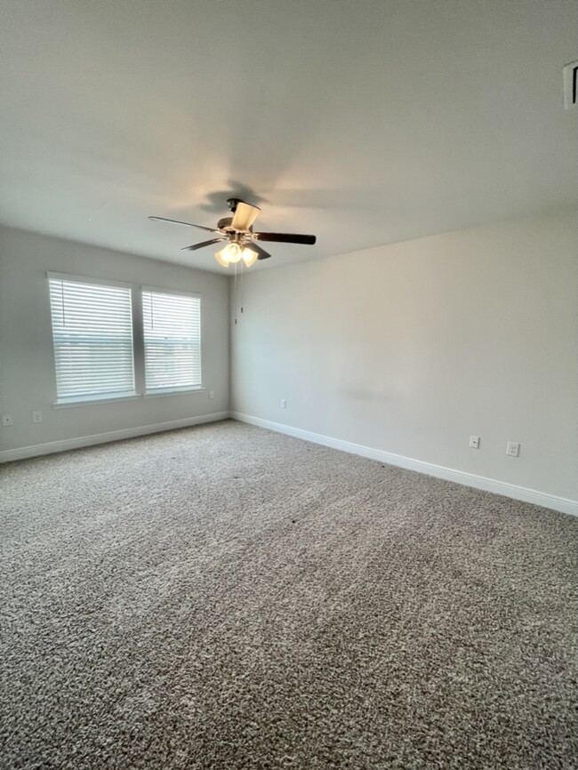 Building Photo - 1629 Caleigh Ct