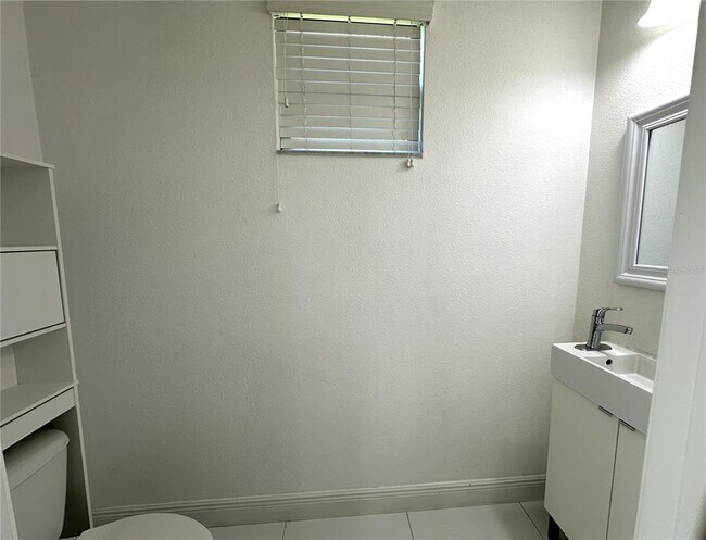 Building Photo - 8474 Kelsall Dr