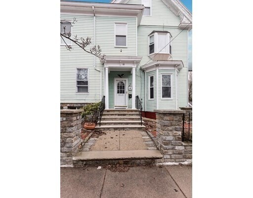 Building Photo - 61 Bower St