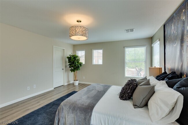 Building Photo - 304 Windsor Ridge Ave