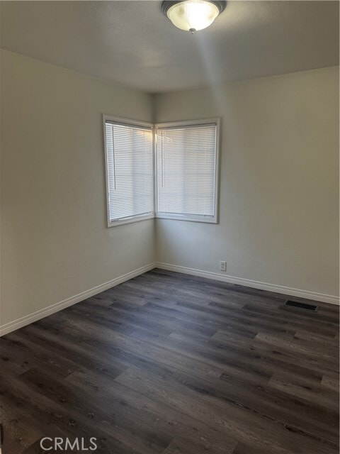 Building Photo - 11286 San Mateo Dr