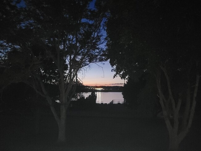 Building Photo - 34 Lausanne Ct