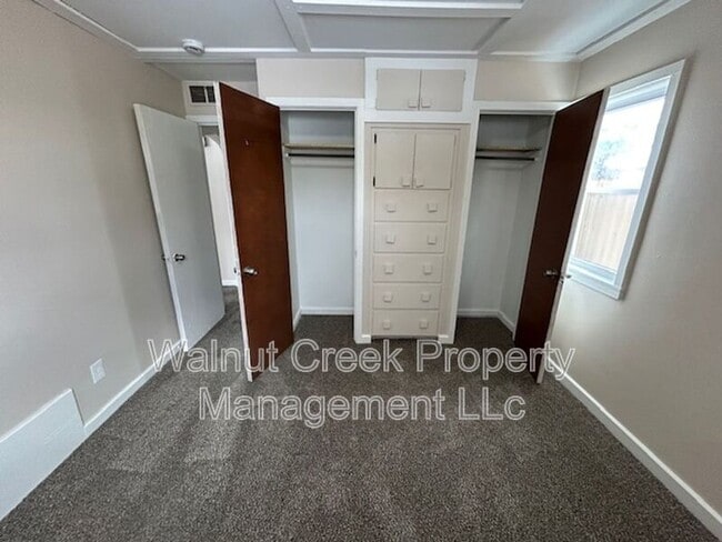 Building Photo - 1763 E 36th St