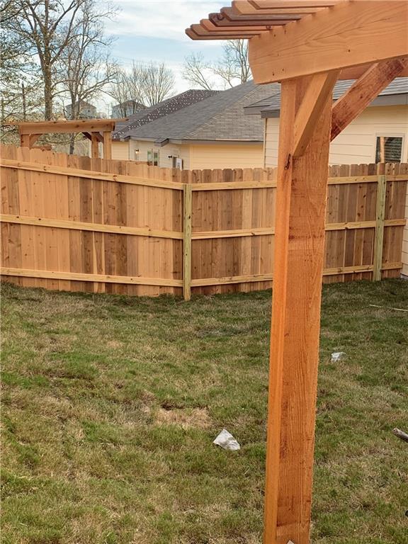 Building Photo - 379 Joanne Lp