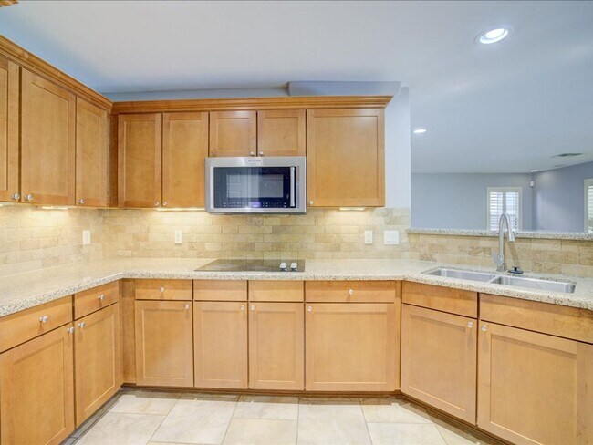 Building Photo - Spacious Two-Story 3-Bedroom Home with Solar & Large enclosed Backyard