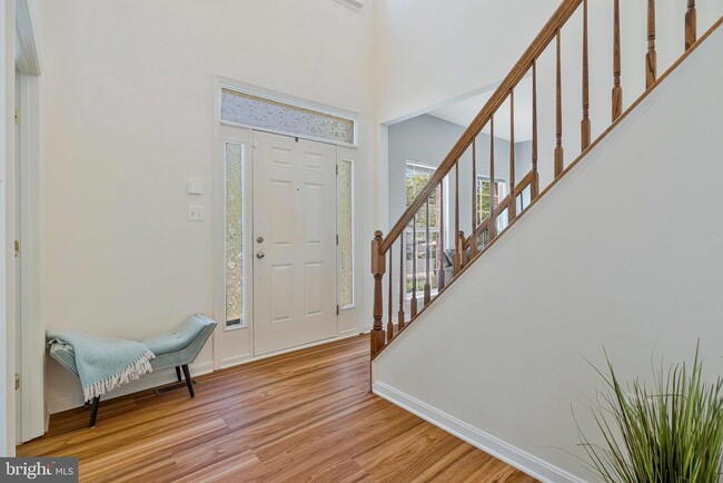 Building Photo - 44208 Navajo Dr