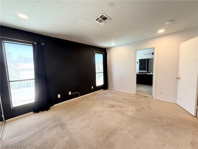 Building Photo - 2066 Waverly Cir