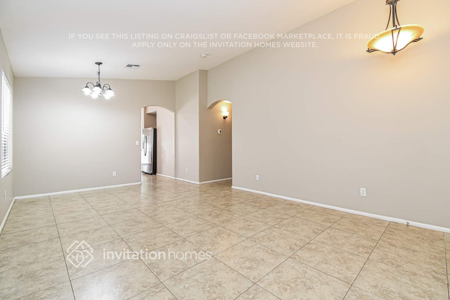 Building Photo - 40071 N Cassara Dr