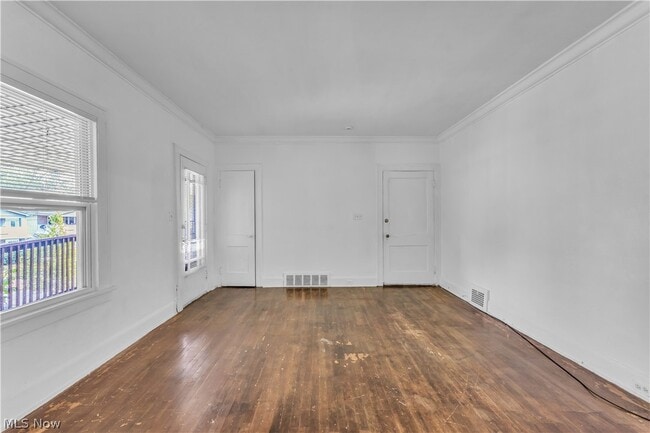 Building Photo - 3428 Altamont Ave