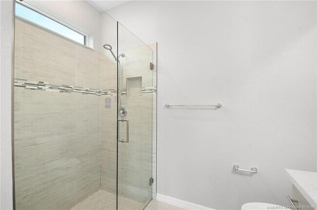 Building Photo - 10214 SW Captiva Dr