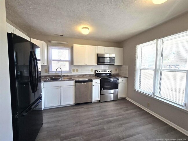 Building Photo - 6508 Rannock Ct