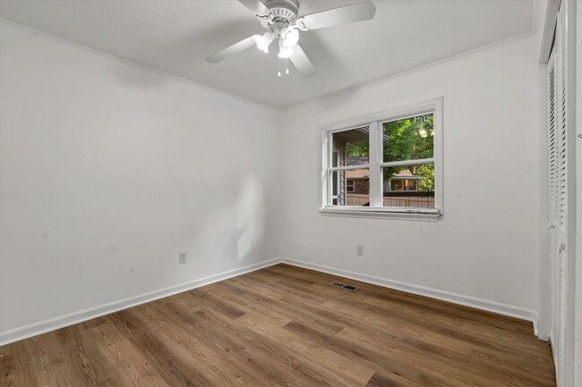 Building Photo - 4BR/3BA Updated Home – Quiet Cove + Fenced Yard!