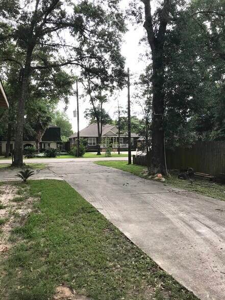 Across street view - 3620 Mirror Ct