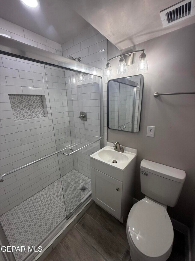 Building Photo - 5704 Sage Ct