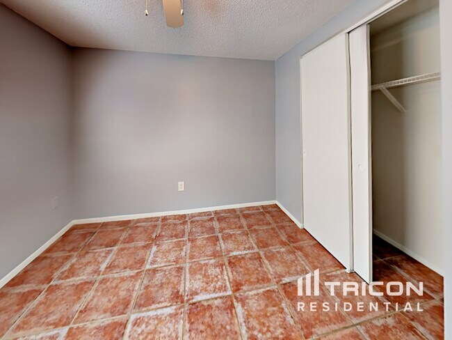 Building Photo - 1309 Fairwood Ave