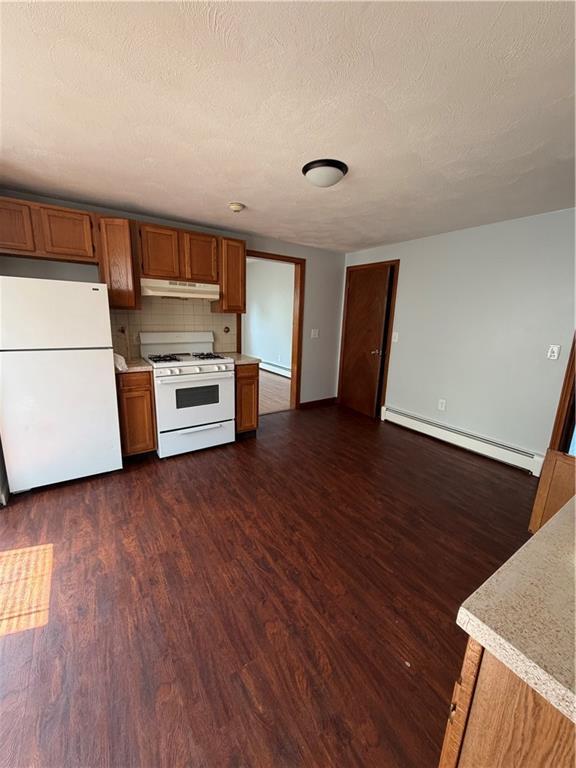 Building Photo - 263 Bourne Ave