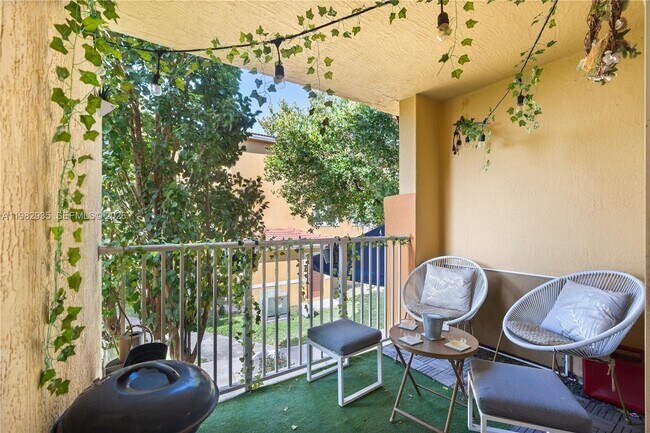 Building Photo - 21130 SW 87th Ave