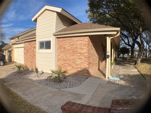 Building Photo - 9328 Mountain Lake Cir