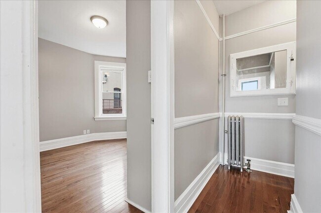 Building Photo - 134 Clifton Pl