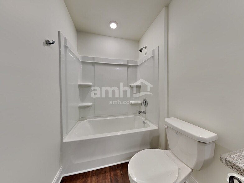 Building Photo - 593 Smt Vw Ln