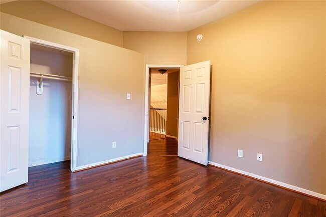 Building Photo - 14407 Eastern Redbud Ln