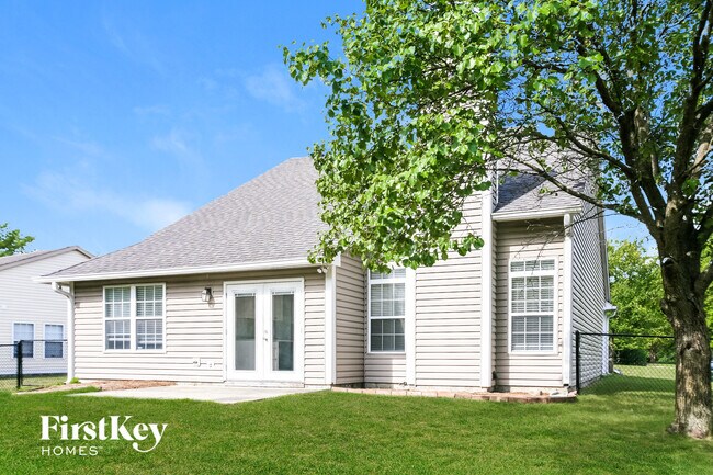 Building Photo - 6753 Long Run Dr